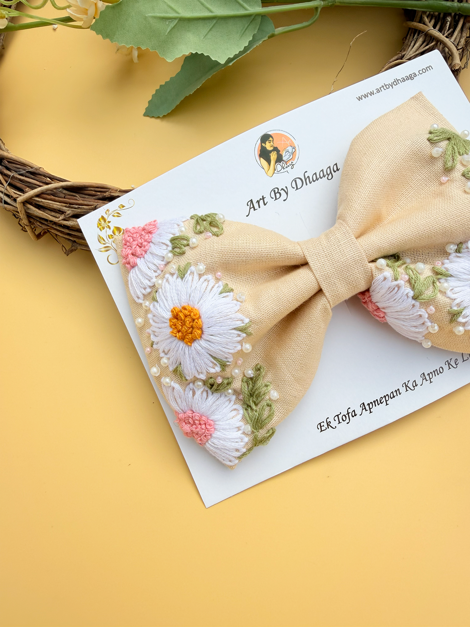 Aayra (red) – Hand-Embroidered Red Floral Hair Bow