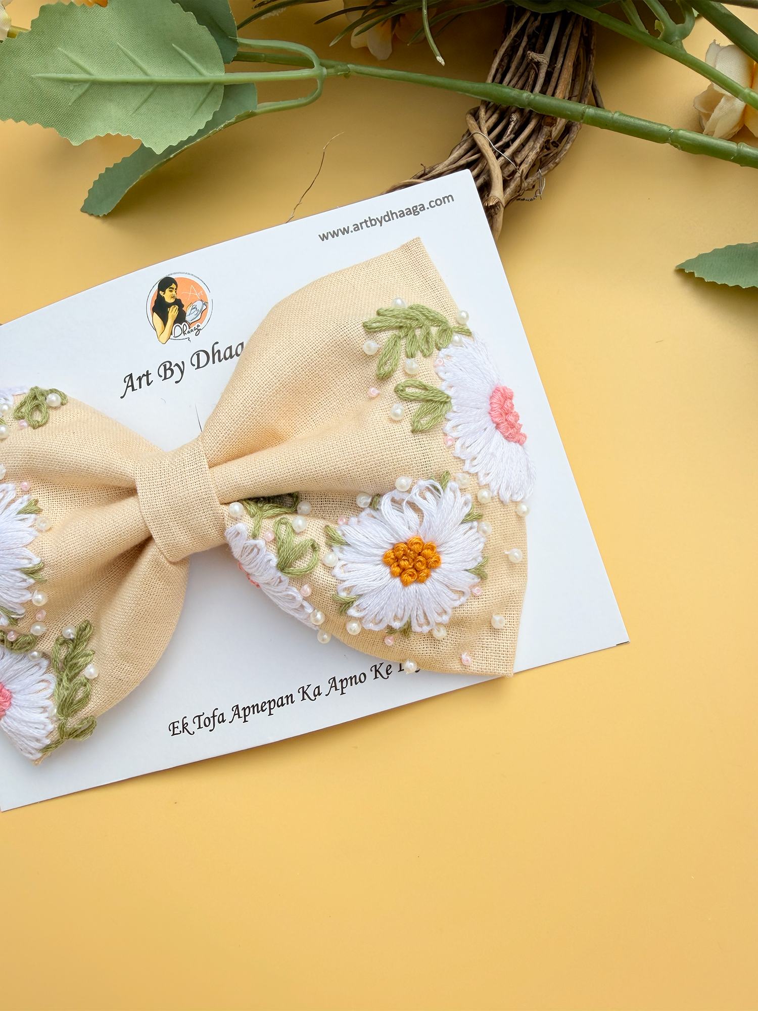 Aayra (red) – Hand-Embroidered Red Floral Hair Bow